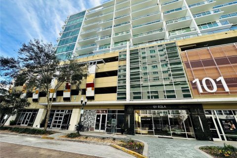 Condominio en venta en Orlando, Florida, 1 dormitorio, 91.04 m2 № 1735256 - foto 3