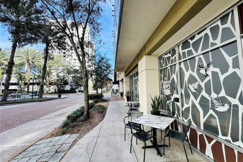 Condominio en venta en Orlando, Florida, 1 dormitorio, 91.04 m2 № 1735256 - foto 4