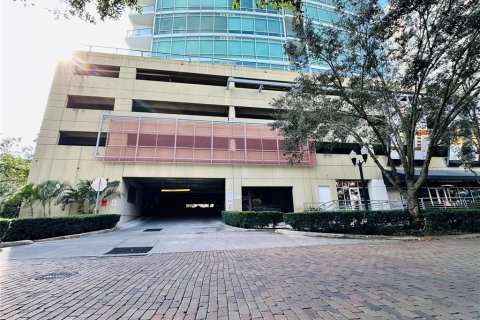 Condominio en venta en Orlando, Florida, 1 dormitorio, 91.04 m2 № 1735256 - foto 7