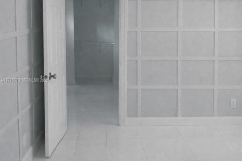 Villa ou maison à vendre à Miami, Floride: 3 chambres, 126.72 m2 № 1993427 - photo 10