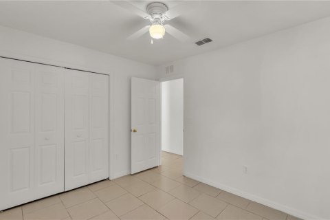 House in Lakeland, Florida 3 bedrooms, 104.98 sq.m. № 1904261 - photo 19