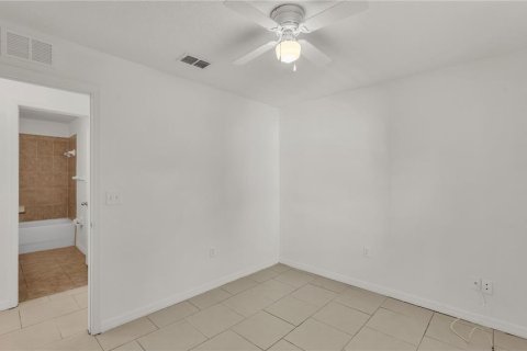 House in Lakeland, Florida 3 bedrooms, 104.98 sq.m. № 1904261 - photo 20