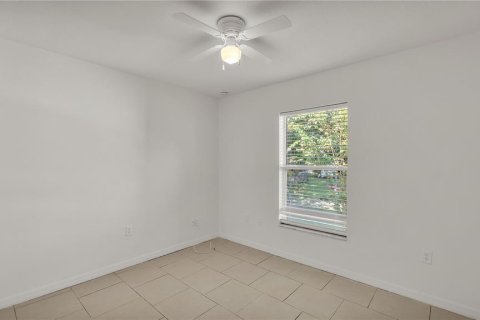 House in Lakeland, Florida 3 bedrooms, 104.98 sq.m. № 1904261 - photo 18