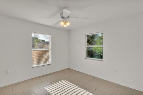 House in Lakeland, Florida 3 bedrooms, 104.98 sq.m. № 1904261 - photo 25