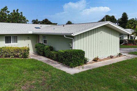 Condominio en venta en Fort Myers, Florida, 2 dormitorios, 145.58 m2 № 1808041 - foto 1