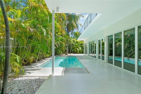 Купить виллу или дом в Майами, Флорида 3 спальни, 246.75м2, № 2019440 - фото 8