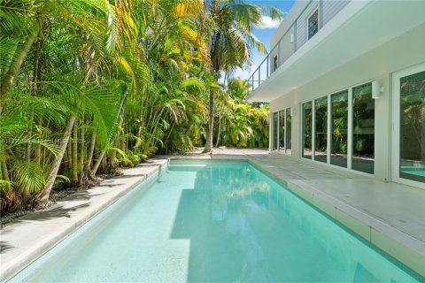 Купить виллу или дом в Майами, Флорида 3 спальни, 246.75м2, № 2019440 - фото 9