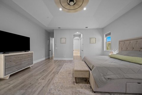 House in Wellington, Florida 4 bedrooms, 251.86 sq.m. № 2365710 - photo 14