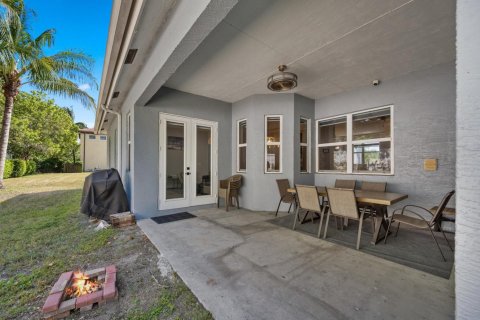 House in Wellington, Florida 4 bedrooms, 251.86 sq.m. № 2365710 - photo 28