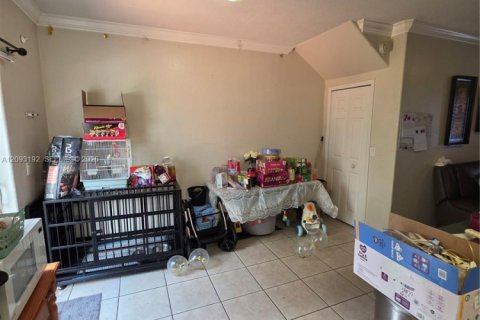 Copropriété à vendre à Hialeah, Floride: 2 chambres, 81.85 m2 № 2378629 - photo 12