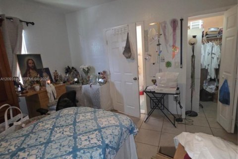 Copropriété à vendre à Hialeah, Floride: 2 chambres, 81.85 m2 № 2378629 - photo 9