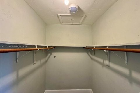 Immobilier commercial à vendre à Fort Lauderdale, Floride: 160.54 m2 № 2085627 - photo 28