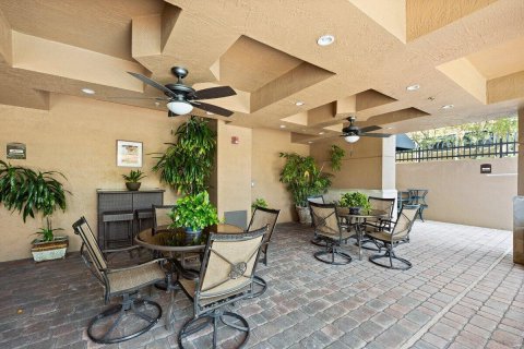 Condominio en venta en Miami, Florida, 3 dormitorios, 108.51 m2 № 2190357 - foto 23