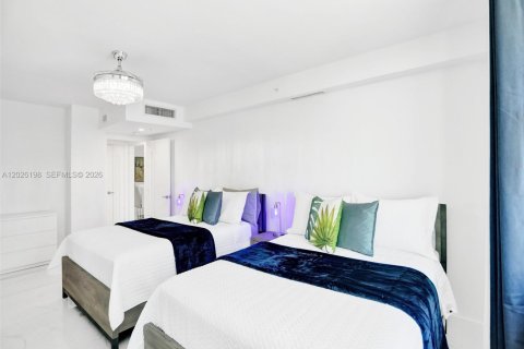 Condominio en alquiler en Hollywood, Florida, 1 dormitorio, 77.57 m2 № 2086109 - foto 18