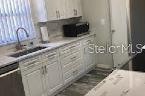 Duplex in Edgewater, Florida 2 bedrooms, 85.56 sq.m. № 1846777 - photo 17