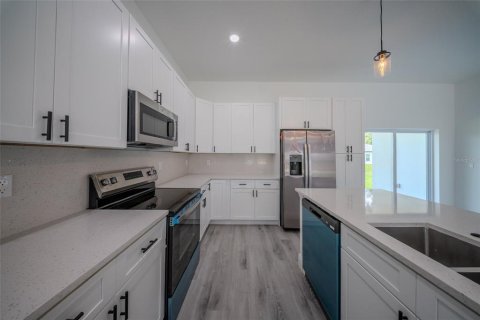 Casa en venta en Ocala, Florida, 4 dormitorios, 181.62 m2 № 1679913 - foto 10