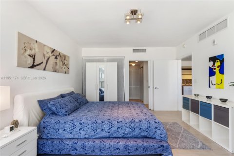 Купить кондоминиум в Майами-Бич, Флорида 1 спальня, 71.16м2, № 2009418 - фото 11