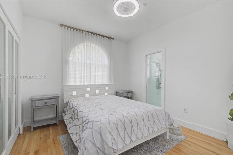 Villa ou maison à vendre à Miami Lakes, Floride: 5 chambres, 306.48 m2 № 2084063 - photo 20