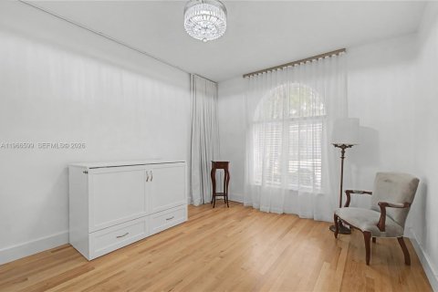 Villa ou maison à vendre à Miami Lakes, Floride: 5 chambres, 306.48 m2 № 2084063 - photo 17