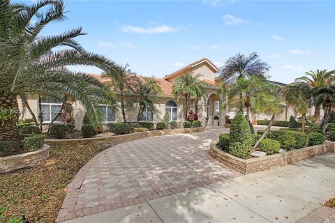 Villa ou maison à vendre à Miami Lakes, Floride: 5 chambres, 306.48 m2 № 2084063 - photo 2