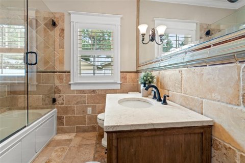 Casa en venta en Tampa, Florida, 4 dormitorios, 208.29 m2 № 1839048 - foto 22