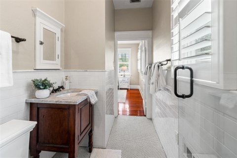 Casa en venta en Tampa, Florida, 4 dormitorios, 208.29 m2 № 1839048 - foto 29