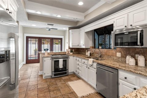 Casa en venta en Tampa, Florida, 4 dormitorios, 208.29 m2 № 1839048 - foto 18