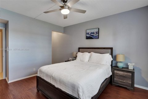 Condominio en alquiler en Pompano Beach, Florida, 2 dormitorios, 91.97 m2 № 2044904 - foto 23