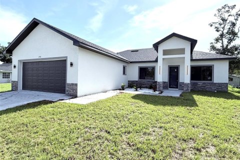 House in Port Charlotte, Florida 4 bedrooms, 200.02 sq.m. № 1837469 - photo 1