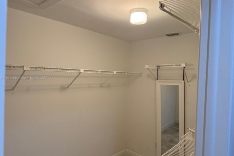 Condominio en venta en Miami, Florida, 2 dormitorios, 146.79 m2 № 1890723 - foto 20