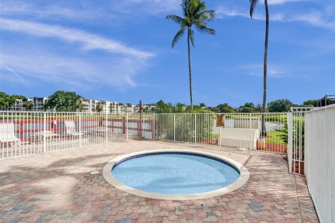 Снять в аренду таунхаус в Дейви, Флорида 3 спальни, 124.49м2, № 2005939 - фото 9