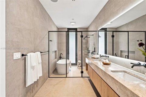 Villa ou maison à vendre à Miami, Floride: 5 chambres, 429.02 m2 № 2311405 - photo 30