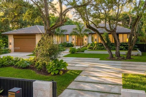 Villa ou maison à vendre à Miami, Floride: 5 chambres, 429.02 m2 № 2311405 - photo 6
