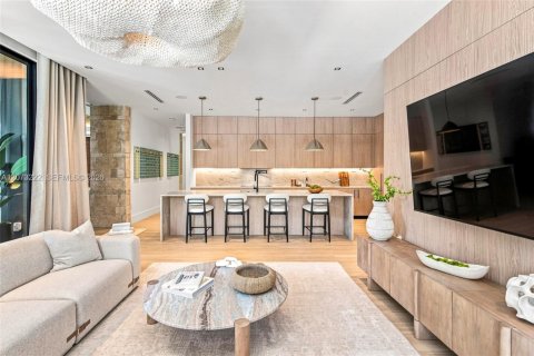 Villa ou maison à vendre à Miami, Floride: 5 chambres, 429.02 m2 № 2311405 - photo 23