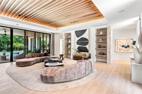 Villa ou maison à vendre à Miami, Floride: 5 chambres, 429.02 m2 № 2311405 - photo 14