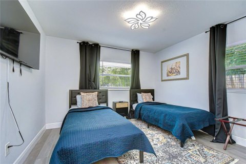 Casa en venta en Tampa, Florida, 3 dormitorios, 134.71 m2 № 2226283 - foto 24