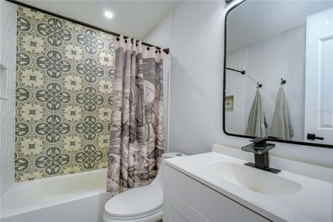 Casa en venta en Tampa, Florida, 3 dormitorios, 134.71 m2 № 2226283 - foto 28