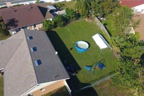 Casa en venta en Kissimmee, Florida, 3 dormitorios, 113.15 m2 № 2140422 - foto 3