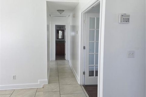 Casa en venta en Kissimmee, Florida, 3 dormitorios, 113.15 m2 № 2140422 - foto 19