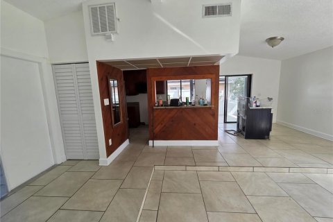 Casa en venta en Kissimmee, Florida, 3 dormitorios, 113.15 m2 № 2140422 - foto 8