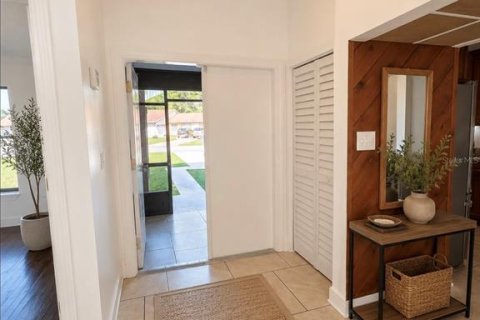 Casa en venta en Kissimmee, Florida, 3 dormitorios, 113.15 m2 № 2140422 - foto 5