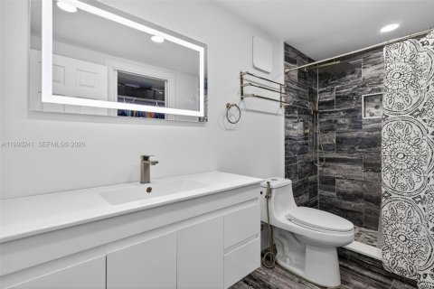 Casa en venta en Homestead, Florida, 4 dormitorios, 155.52 m2 № 2057615 - foto 2