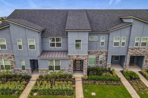 Adosado en venta en Kissimmee, Florida, 4 dormitorios, 194.17 m2 № 1517980 - foto 1