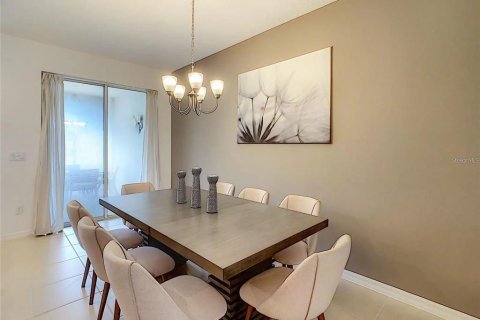 Adosado en venta en Kissimmee, Florida, 4 dormitorios, 194.17 m2 № 1517980 - foto 21