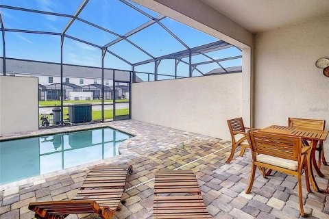 Adosado en venta en Kissimmee, Florida, 4 dormitorios, 194.17 m2 № 1517980 - foto 7