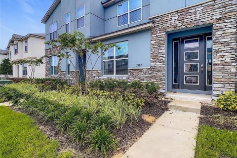 Adosado en venta en Kissimmee, Florida, 4 dormitorios, 194.17 m2 № 1517980 - foto 2