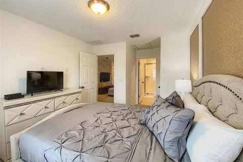 Adosado en venta en Kissimmee, Florida, 4 dormitorios, 194.17 m2 № 1517980 - foto 28