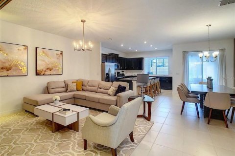Adosado en venta en Kissimmee, Florida, 4 dormitorios, 194.17 m2 № 1517980 - foto 12