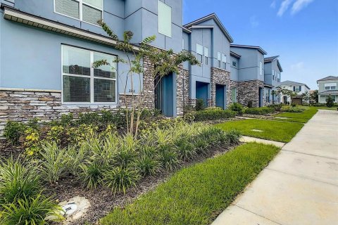 Adosado en venta en Kissimmee, Florida, 4 dormitorios, 194.17 m2 № 1517980 - foto 3