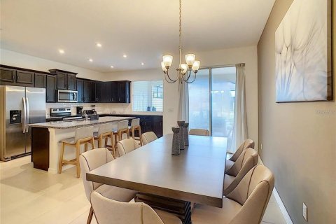Adosado en venta en Kissimmee, Florida, 4 dormitorios, 194.17 m2 № 1517980 - foto 22